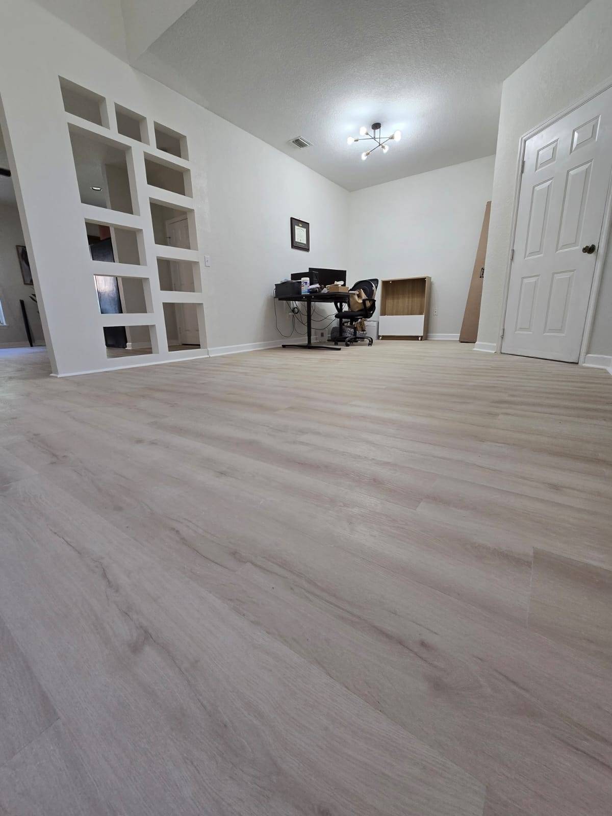 Flood Shield Flooring (116)
