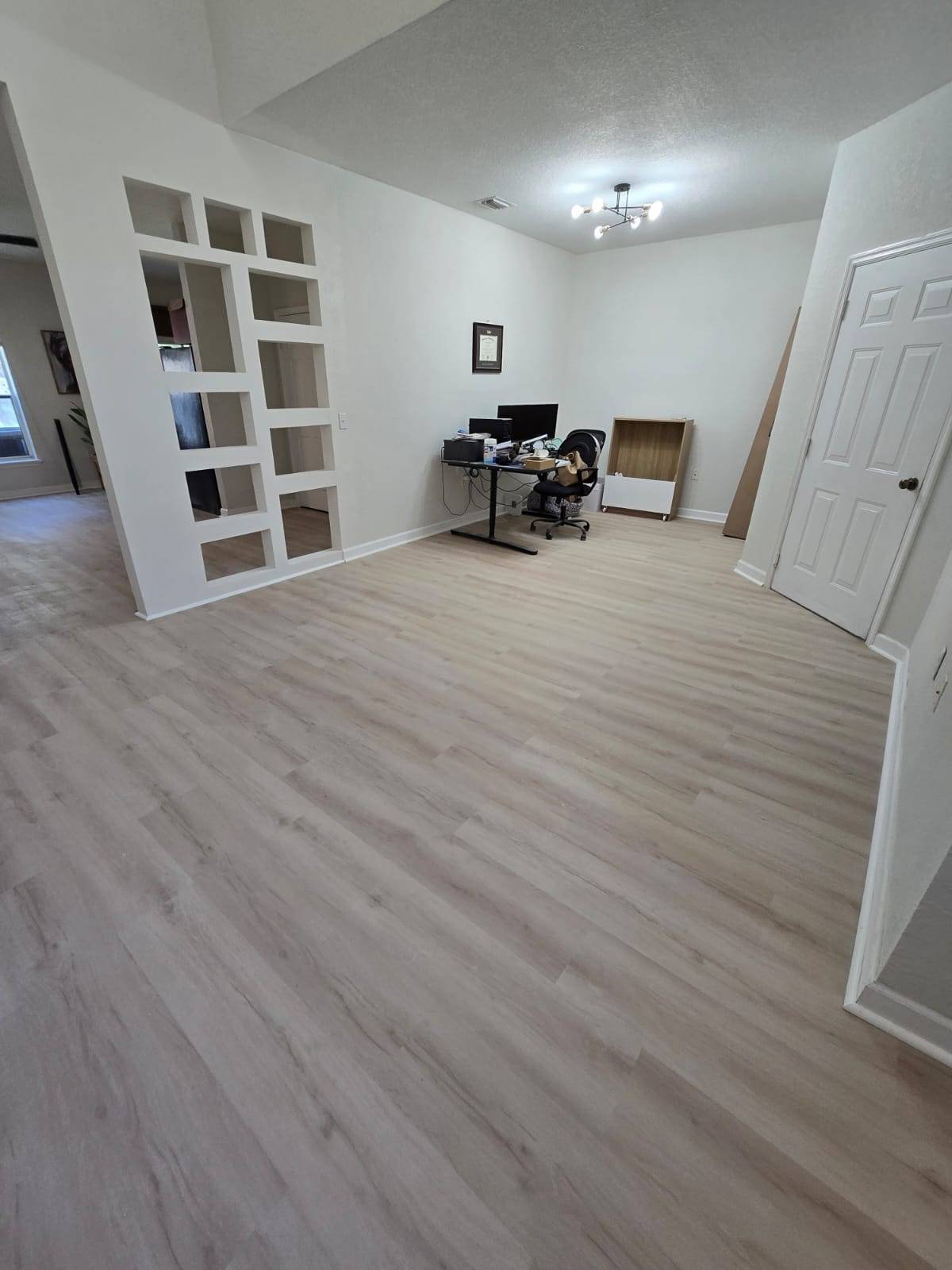 Flood Shield Flooring (117)